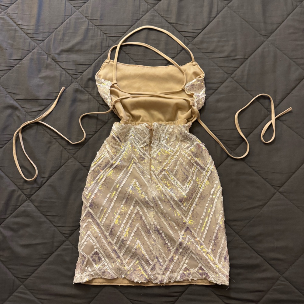 Sequin Tie Up Dress with Geometric Pattern - Picture 8 of 14